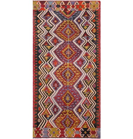 Kilim Esme